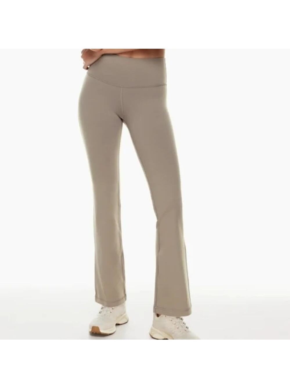 Aritzia TNA Turner Taupe Atmosphere Flare Hi-Rise Leggings Women's Size M NEW
